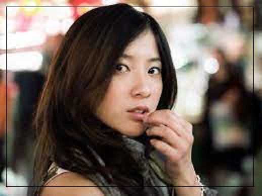 吉高由里子の足が太いし短い 原因は激太りとむくみ 美脚全盛期と比較 芸能人キャリアまとめインターナショナル